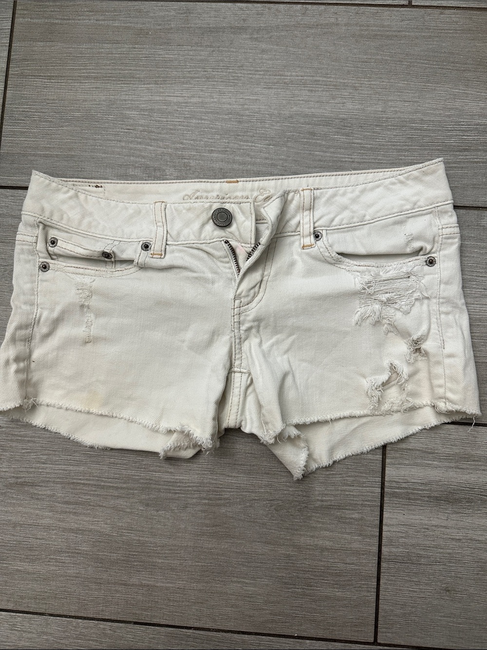 American Eagle Outfitters White Distressed Denim Cutoff Shorts